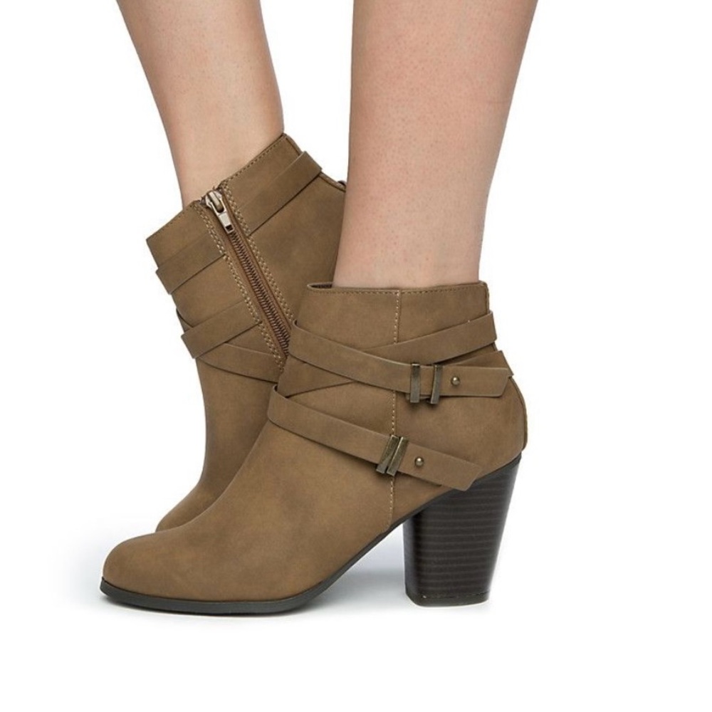 Dark Brown Casual High Heel Buckled Booties Ankle Boots Side Zipper Size 9
